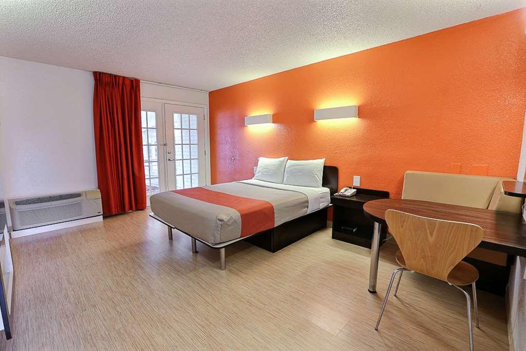 Motel 6-Addison, Tx - Dallas Værelse billede