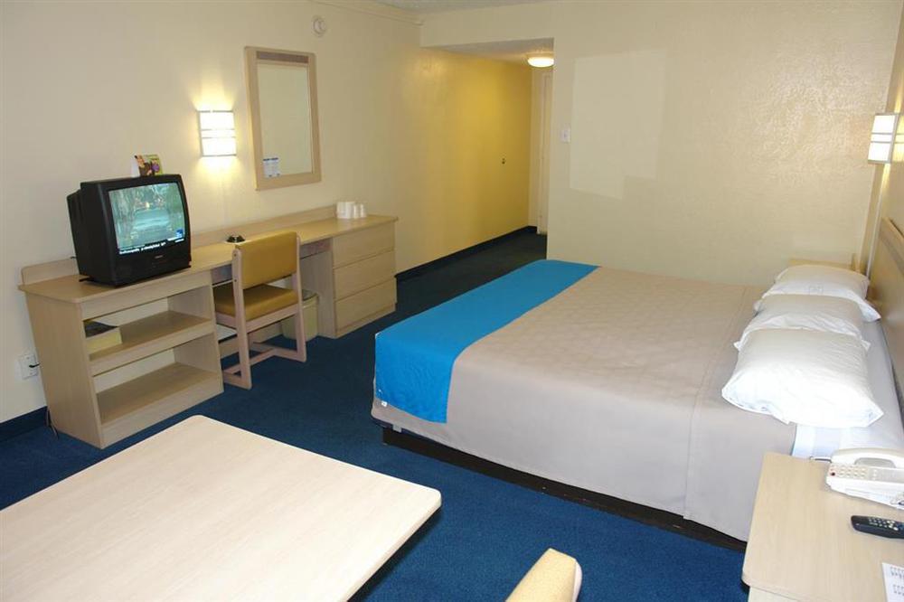 Motel 6-Addison, Tx - Dallas Værelse billede